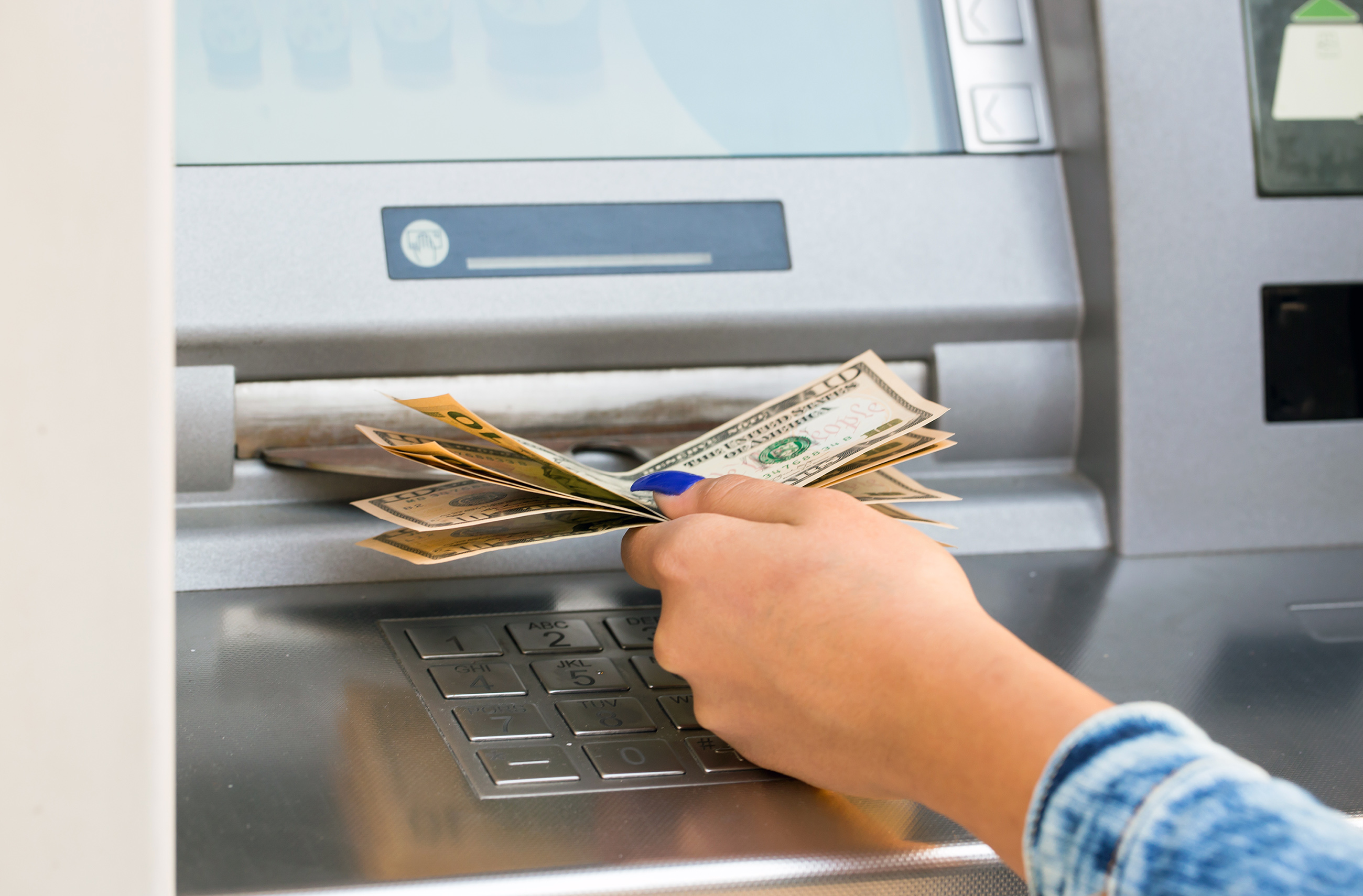 atm_cash_withdrawal